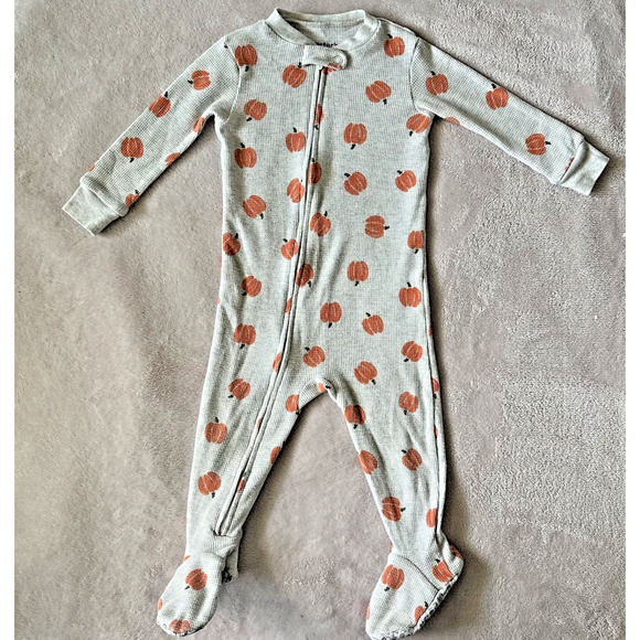 Carter's, Child of Mine, Fall Sleeper, 12M, Pumpkin zip up with foot grips - Picture 1 of 7